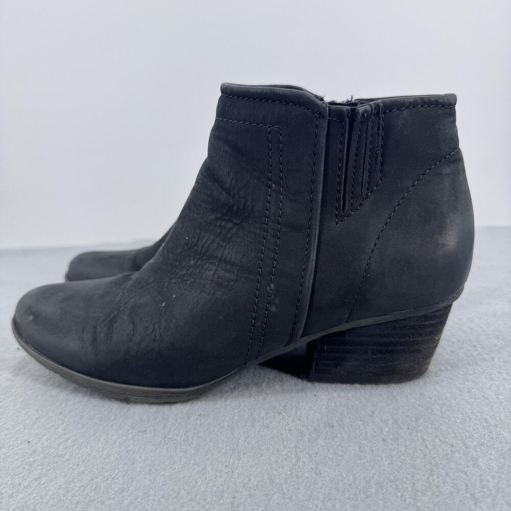 Blondo‎ Waterproof Bootie Boots Womens Size 9 Black Nubuck Ankle B4935 017
